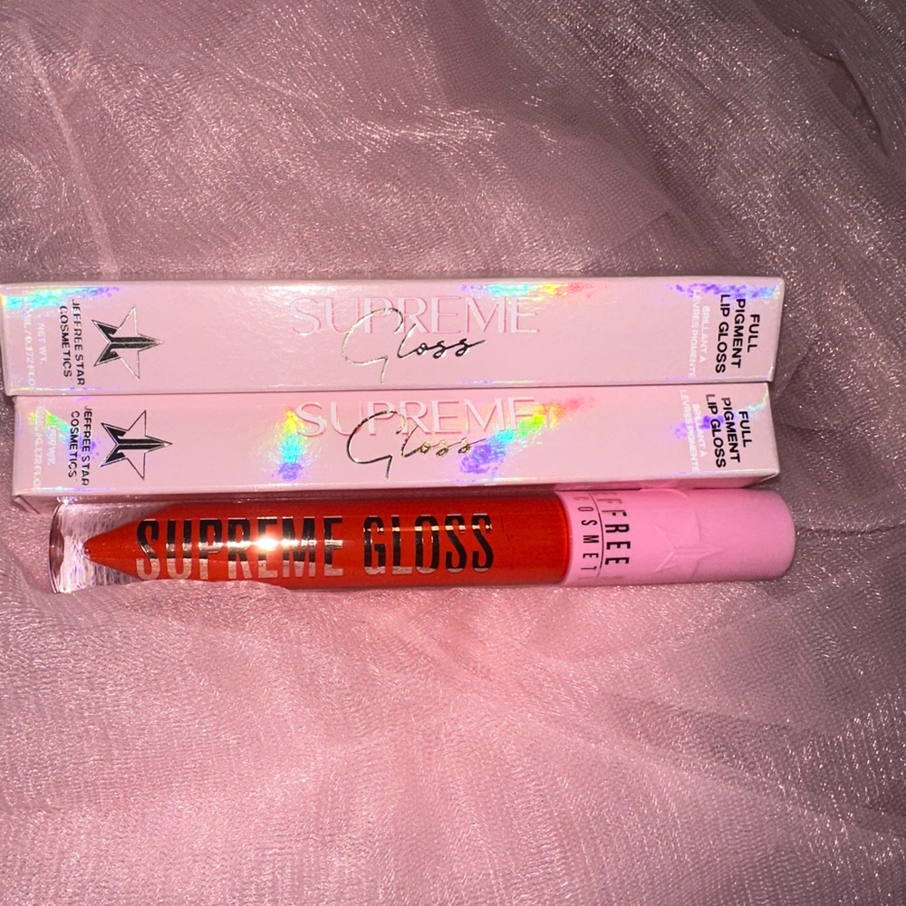 Jeffree Star,Set of 2, Supreme Gloss, Shade Everybody knows.